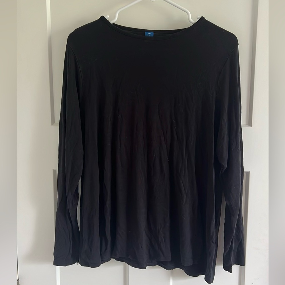 old navy black long sleeve shirt